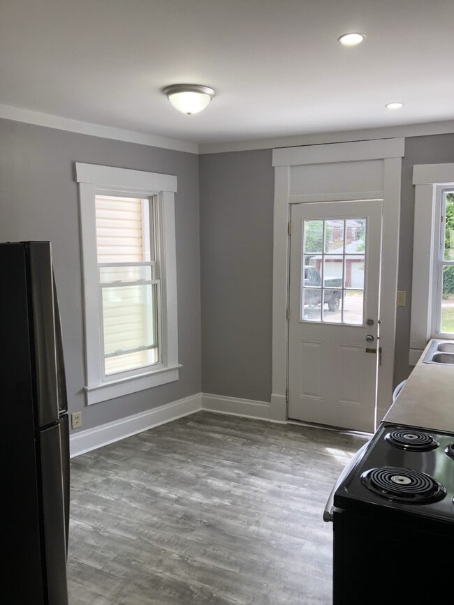 53 E Patterson Ave in Columbus, OH - Building Photo - Building Photo