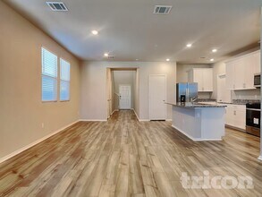 5124 Saddle Clb Dr in Georgetown, TX - Building Photo - Building Photo