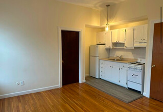 171 Beacon St, Unit 168-1 in Boston, MA - Building Photo - Building Photo