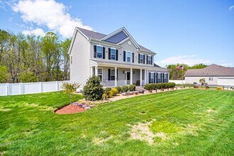9366 Alder Dr in King George, VA - Building Photo - Building Photo