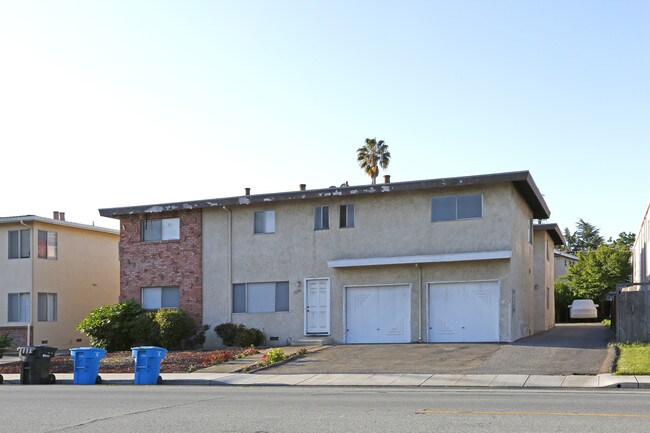 1656 Newhall St in Santa Clara, CA - Building Photo - Building Photo