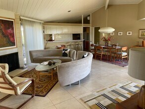 37800 Da Vall Dr in Rancho Mirage, CA - Building Photo - Building Photo