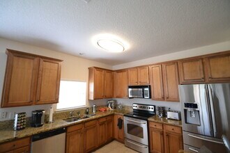 13117 Notre Dame Ln in Jacksonville, FL - Building Photo - Building Photo