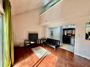 197 Lake St in Weymouth, MA - Building Photo - Building Photo