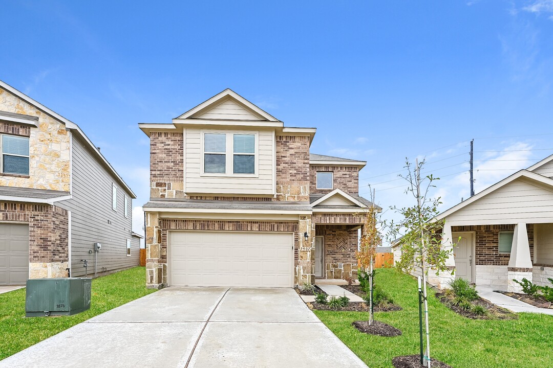 7907 Tuscan Cypress Dr in Cypress, TX - Building Photo