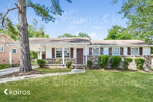 313 Shoreditch Dr in Columbia, SC - Building Photo