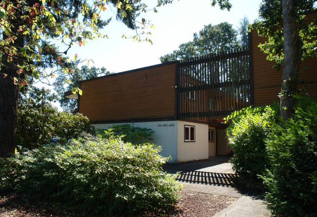 The Park Lane in Salem, OR - Building Photo - Building Photo