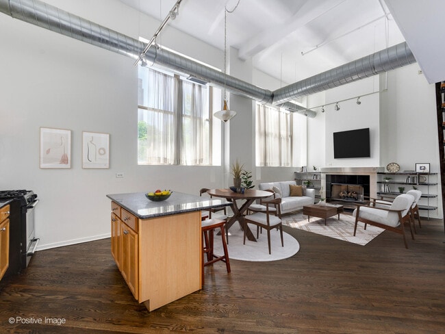 500 S Clinton St in Chicago, IL - Building Photo - Building Photo