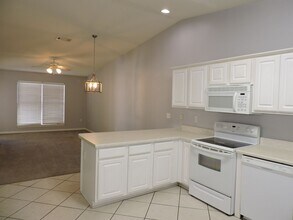 7101 Joy St in Pensacola, FL - Building Photo - Building Photo