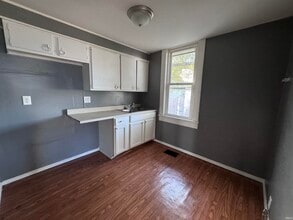 401 N Monroe St in Muncie, IN - Building Photo - Building Photo