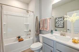 Generation Avondale East in Stone Mountain, GA - Foto de edificio - Interior Photo