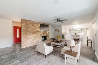 7837 Skylake Dr in Fort Worth, TX - Building Photo - Building Photo