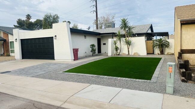 property at 2638 N 87th Ter