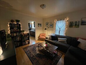 3044 N Fratney St in Milwaukee, WI - Foto de edificio - Building Photo