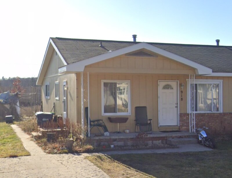918 Boon St in Traverse City, MI - Building Photo