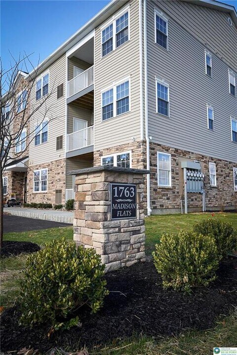 1763 Madison Ave in Bethlehem, PA - Building Photo