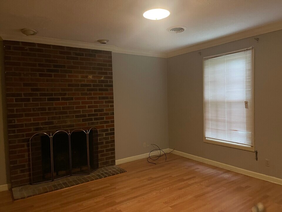 121 Arcadia Ln in Oak Ridge, TN - Building Photo