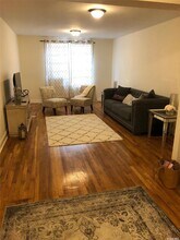 102-36 64th Ave, Unit 1H in Queens, NY - Building Photo - Building Photo