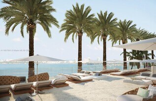 2900 NE 7th Ave, Unit 4009 in Miami, FL - Building Photo