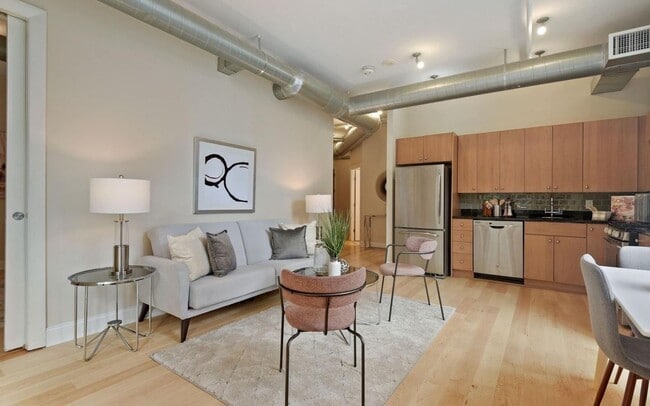 811 4th St NW in Washington, DC - Building Photo - Building Photo