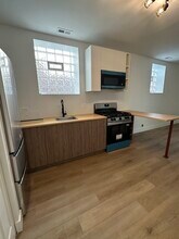 3243 W Thomas St in Chicago, IL - Building Photo - Building Photo