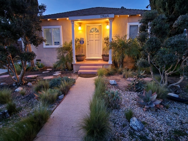 property at 17565 Bullock St