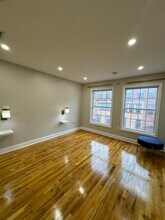 22 Manning Ave in Jersey City, NJ - Building Photo - Building Photo