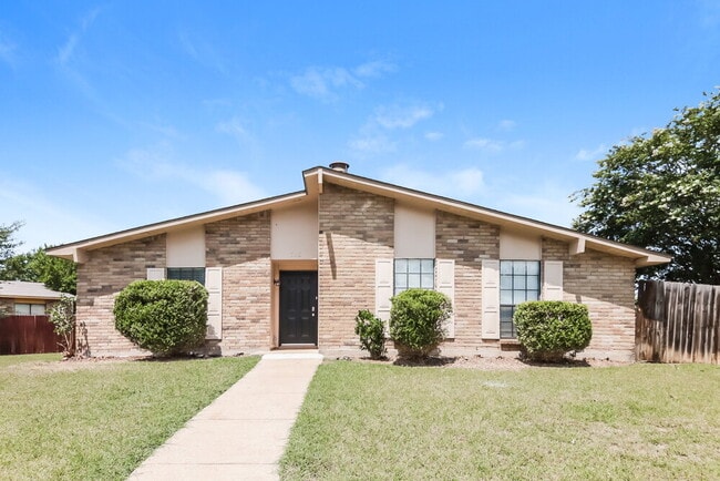 property at 515 Nora Ln
