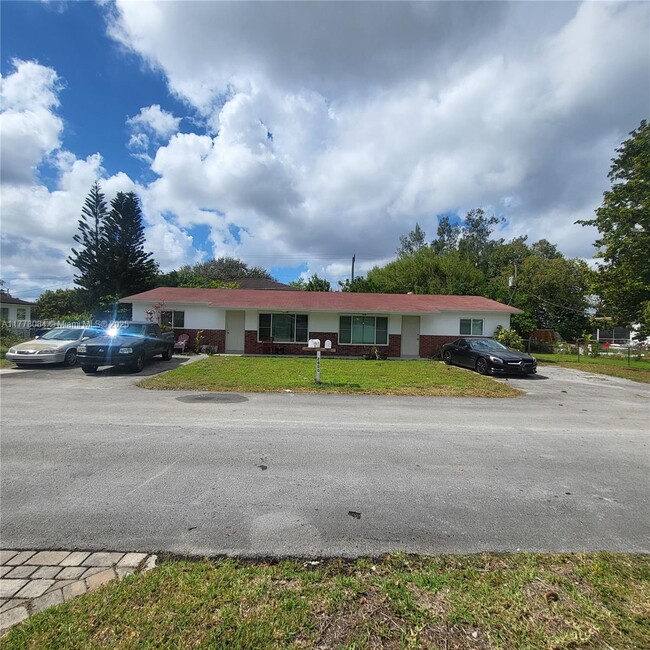 property at 2000 SW 96th Ave