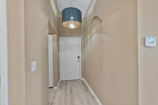 13810 Sutton Park Dr N in Jacksonville, FL - Building Photo - Building Photo