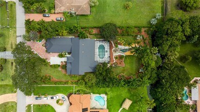 1361 NW 116th Ave in Plantation, FL - Building Photo - Building Photo