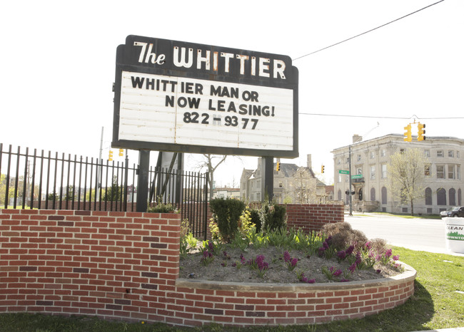 Whittier Manor Senior Apartments in Detroit, MI - Foto de edificio - Building Photo