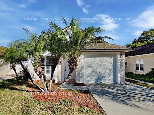 property at 9624 Hollyhill Dr