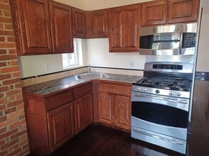 268 Bond St, Unit 268 Bond St. in Bridgeport, CT - Building Photo - Building Photo