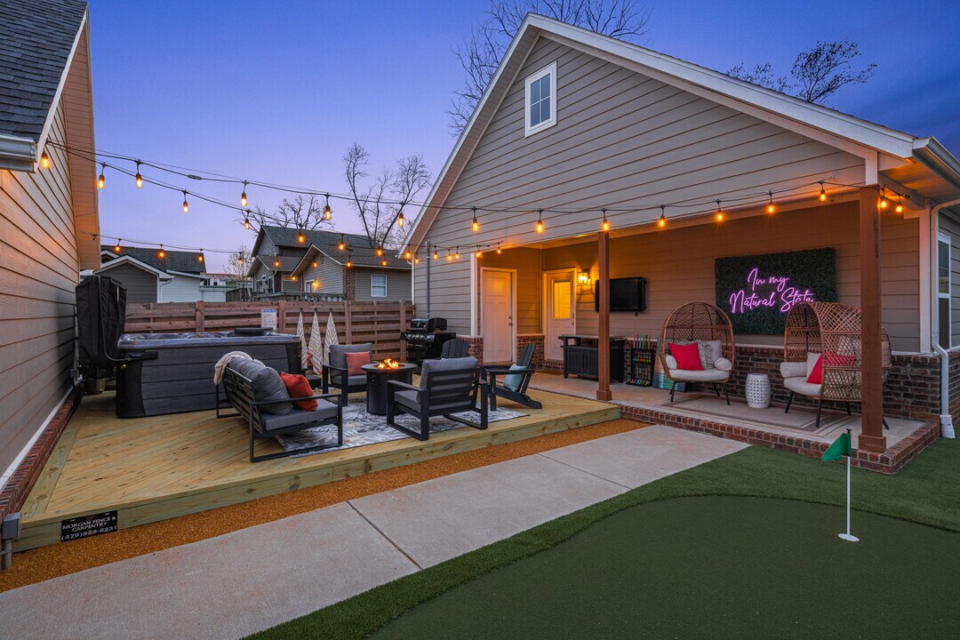 1238 Fillmore St in Bentonville, AR - Building Photo