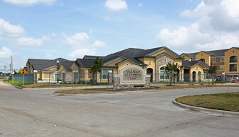 Villages at Cypress in Houston, TX - Building Photo