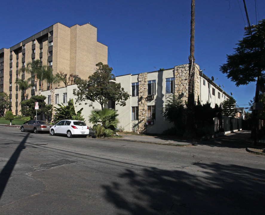 1400 N Normandie Ave in Los Angeles, CA - Building Photo