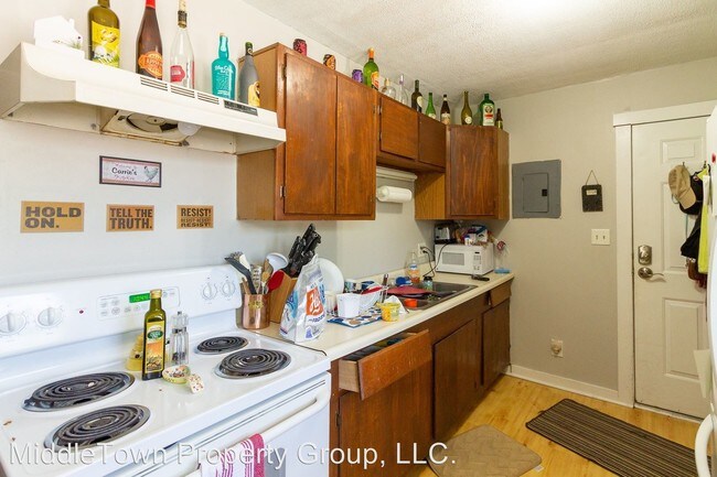 1514 W Jackson St in Muncie, IN - Building Photo - Building Photo