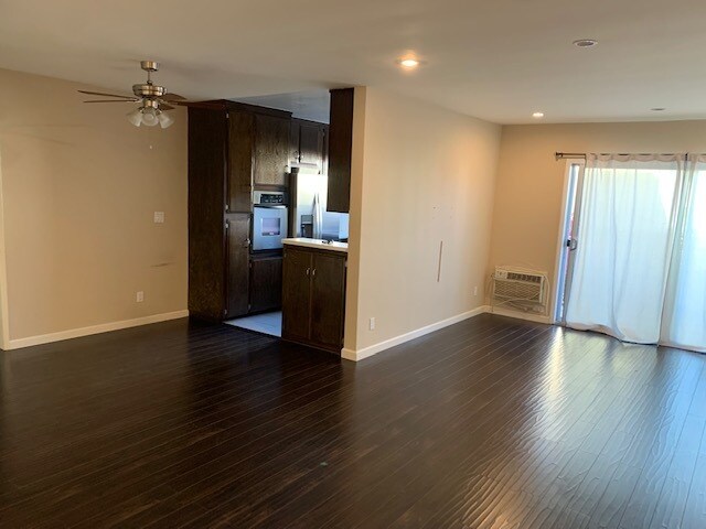 1028 S Bedford St in Los Angeles, CA - Building Photo - Building Photo