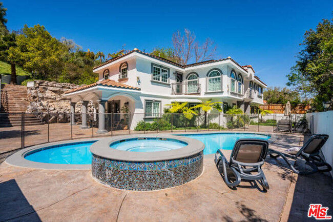property at 4507 Balboa Ave