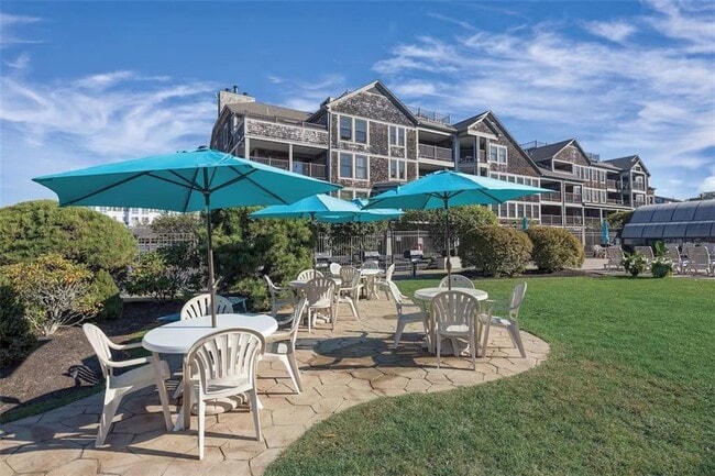 405 Thames St in Newport, RI - Building Photo - Building Photo