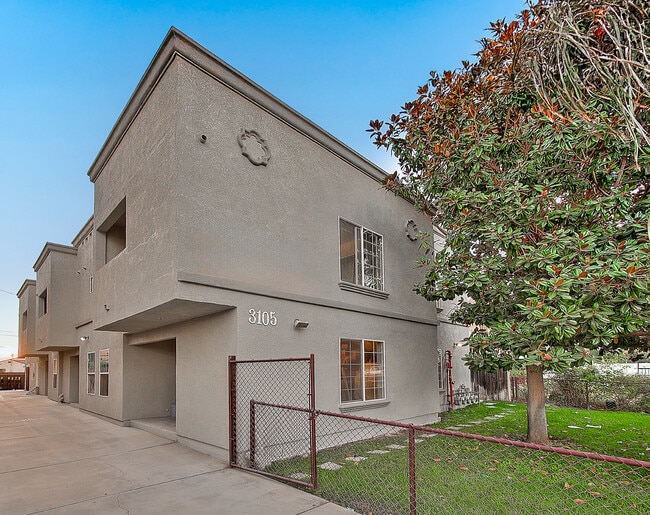 3105 Walton Ave, Unit A