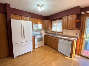 4302 22nd Ave NW in Rochester, MN - Building Photo - Building Photo