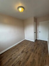 153-32 77th Ave in Flushing, NY - Building Photo - Building Photo