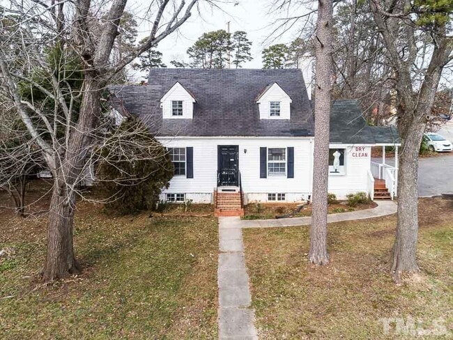 property at 806 Gorman St