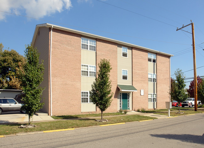 500 High St in Kenova, WV - Building Photo - Building Photo