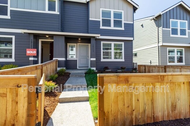 property at 10513 NE 120th Pl