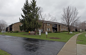 Cranberry Apartments in Kenosha, WI - Foto de edificio - Building Photo