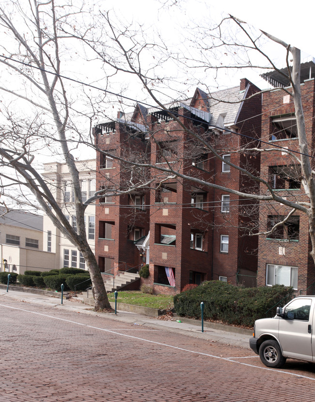 732 Roselawn Ave in Pittsburgh, PA - Building Photo - Building Photo