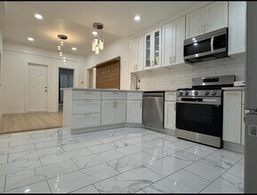 67 Winfield Ave in Jersey City, NJ - Building Photo - Building Photo